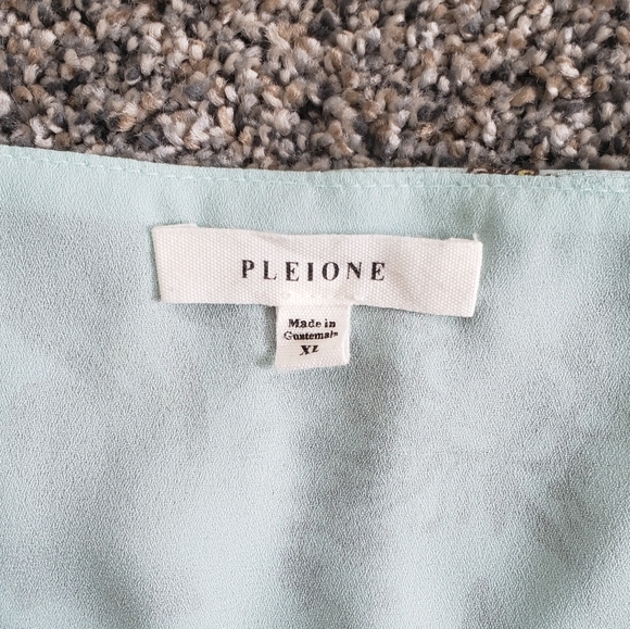 Pleione Blue Paisley Blouse - Picture 3 of 5